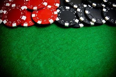 sumbar toto mobile app interface showing football markets and live-dealer options
